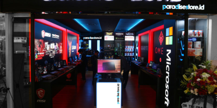 Toko gaming zone milik paradise store yang berlokasi di mall mangga dua lantai 1, jakarta utara