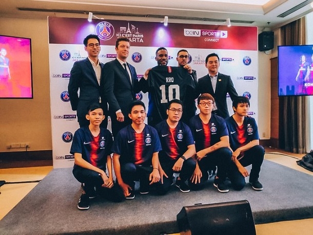 Rrq resmi bekerja sama dengan psg esports, melebarkan sayap di kancah internasional gd