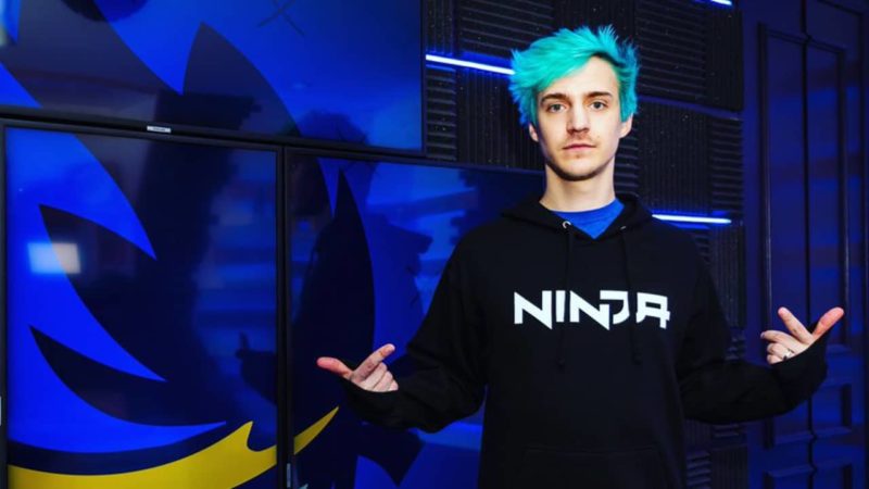 Streamer Twitch 'Ninja' Dibayar EA 14 Miliar Rupiah Hanya Untuk Aktif Bermain Apex Legends!