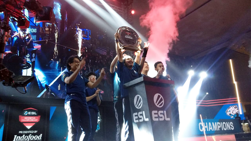 Telak, evos resmi juarai esl indonesia championship!