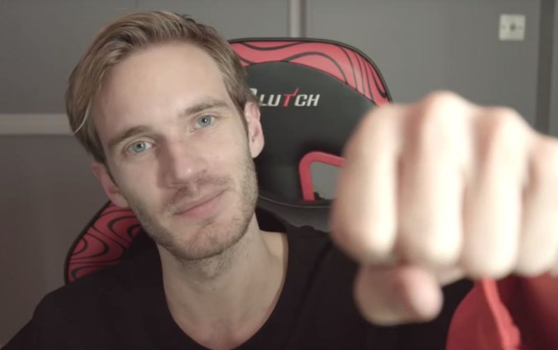 Ada petisi online yang dibuka untuk membanned pewdiepie dari youtube!