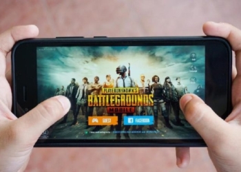 Beginilah cara menembak menggunakan tombol volume di pubg mobile! Gamedaim