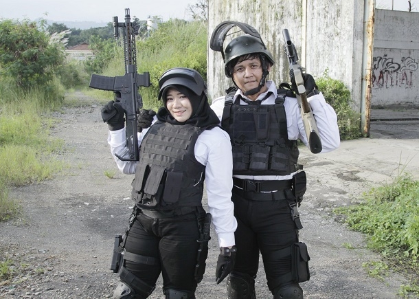 Pasangan pemain pubg mobile ini pra wedding di map erangel