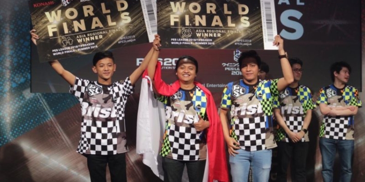 Tim indonesia berhasil menjadi juara 2 di turnamen pes league 2019 world finals! Gamedaim