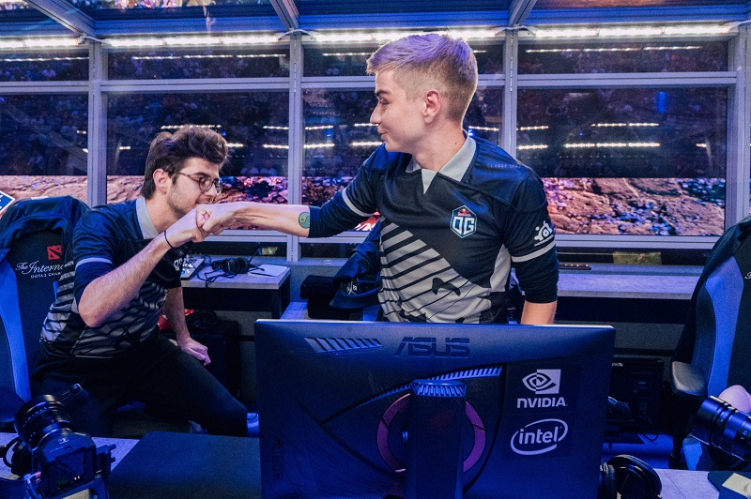 Dua periode kalahkan liquid og resmi juarai the international 2019 gamedaim