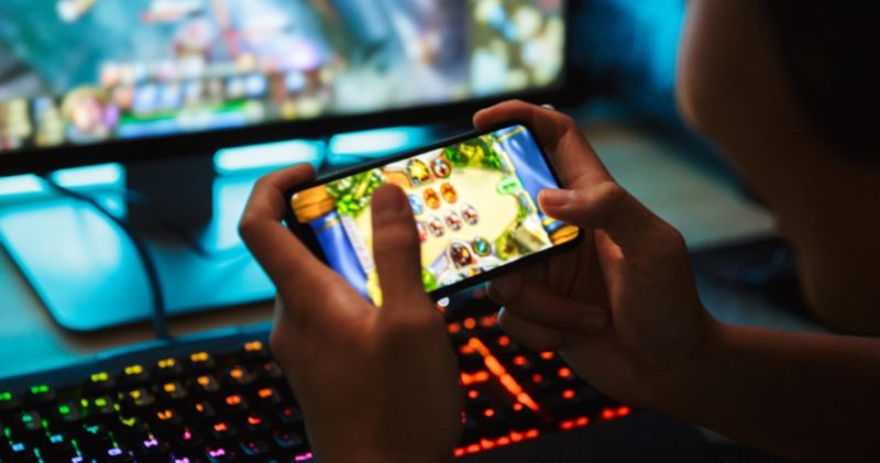 5 ciri gamer abal abal yang bikin kita ilfeel game mobile