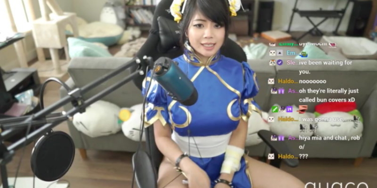 Cosplay menjadi chun li, streamer ini malah dibanned oleh twitch! Gamedaim