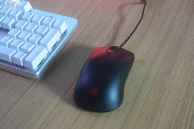 Review BenQ ZOWIE S1 & S2: eSport Gaming, Mouse-nya Gamer Kasual dan Gamer Pro! 5 Review BenQ ZOWIE S1 & S2: eSport Gaming, Mouse-nya Gamer Kasual dan Gamer Pro!