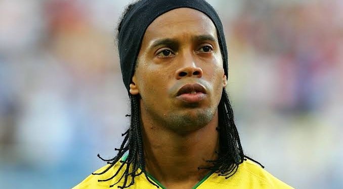 Pemain sepakbola 'ronaldinho' bentuk tim esports nya sendiri! Gamedaim