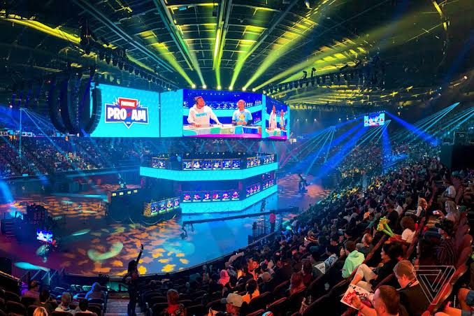 Turnamen esports dengan jumlah penonton terbanyak fortnite world cup 2019