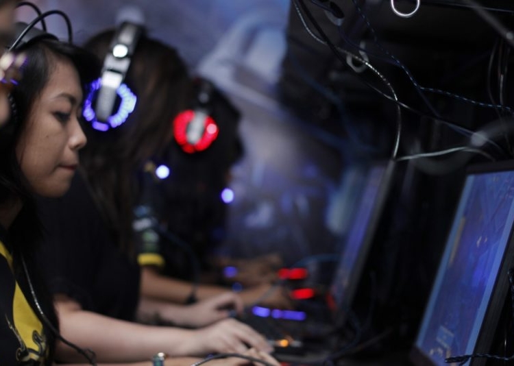 5 rekomendasi headset dibawah 1 juta yang baik digunakan di tahun 2020! 1 Headset