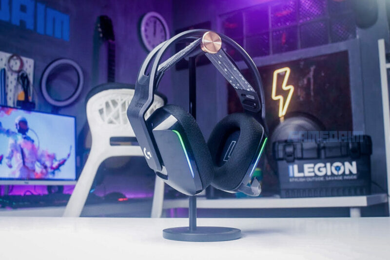 Logitech G733 Headset With Stand Gamedaim Review