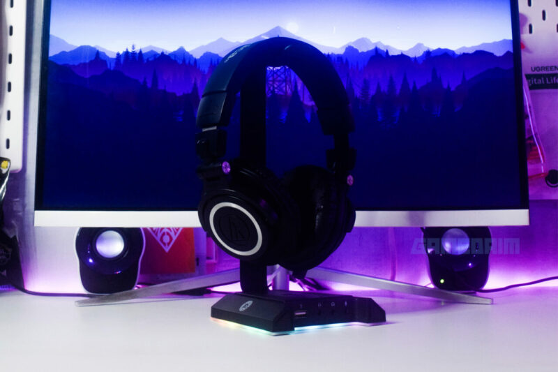 Nyk Nemesis Luminate T10 Stand With Headphone Gamedaim Review