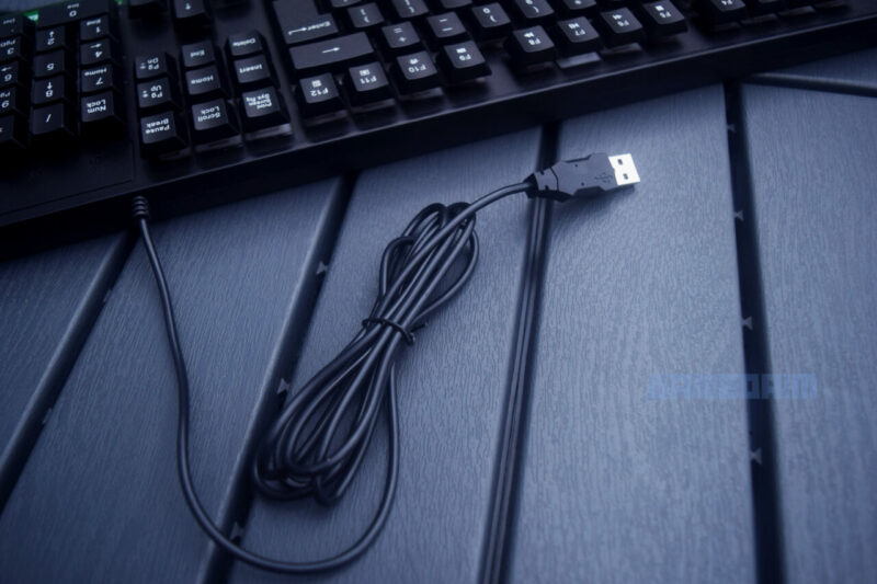 Kabel keyboard