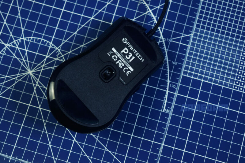 Fantech p31 mouse belakang gamedaim review