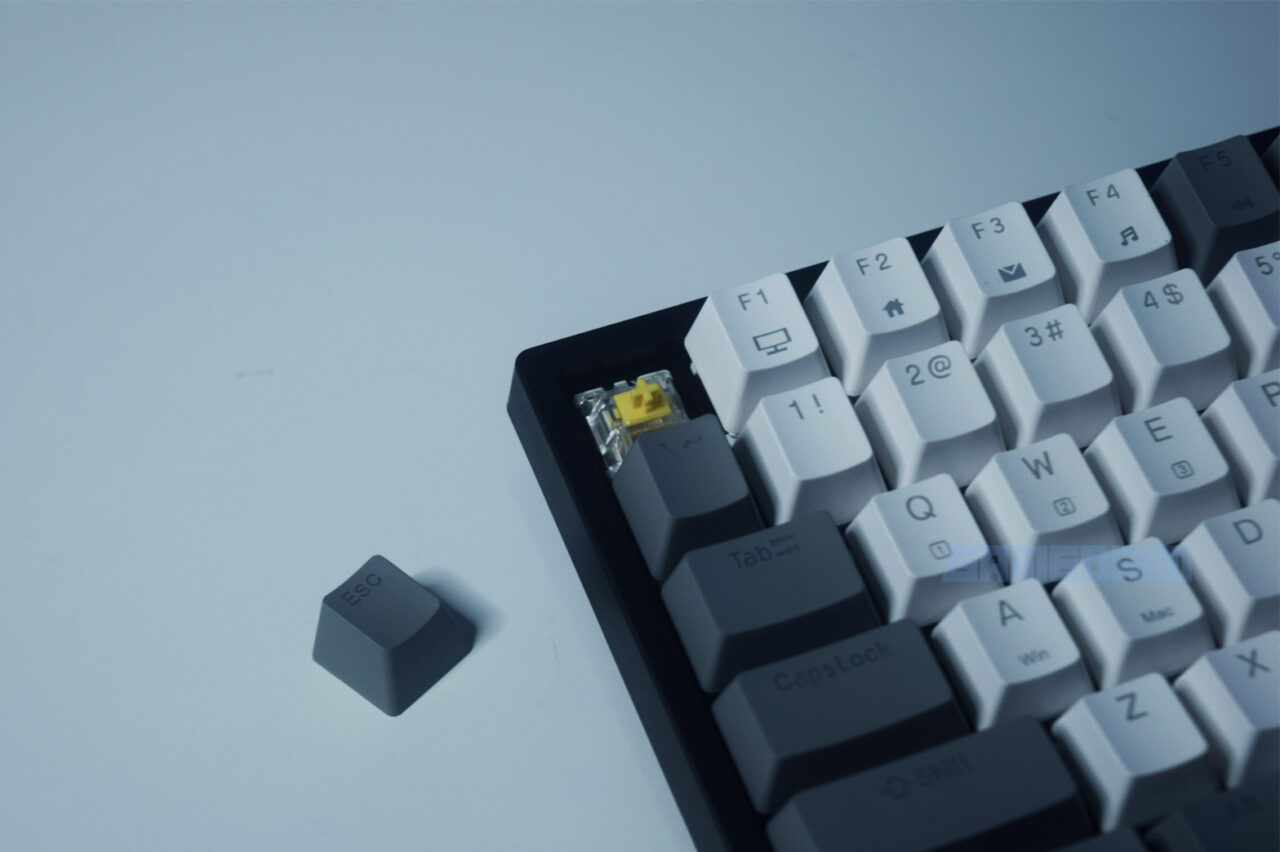 Gateron yellow. Gateron Pro Yellow. Желтые свитчи вармило. Желтые свитчи сила нажатия Logitech. Custom on Gateron Yellow, 0.2 MS response.