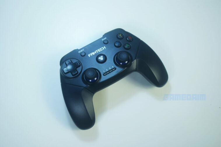Fantech Revolver Wgp12 Flatlay Gamedaim Review