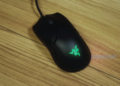 Razer viper 8khz flatlay gamedaim review