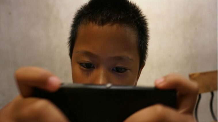 Cerita Guru Ungkap Siswa Pakai Kuota Kemendikbud Hanya Buat Main Ff Dan Nonton Film Porno
