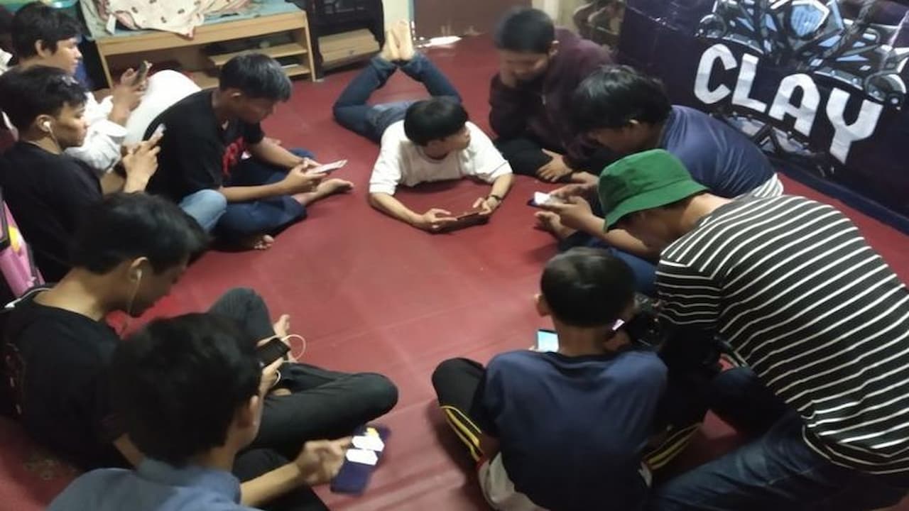 Hati-hati, Klaster Baru 'Game Online' di Sukabumi Pernah Capai 14 Kasus 12 Hati-hati, Klaster Baru ‘Game Online’ di Sukabumi Pernah Capai 14 Kasus