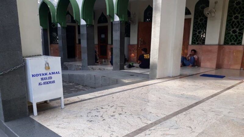 Ketagihan Main Warnet, Dua Bocah Ini Nekad Curi Uang Kotak Amal Di Masjid