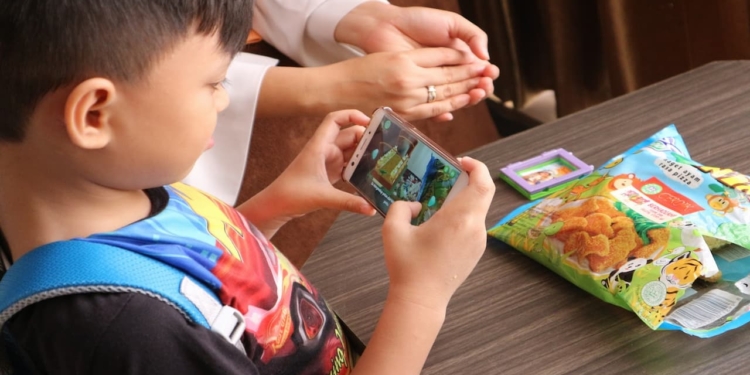 Riset wahai adik adik, bermain game terlalu lama bisa bikin nilai sekolah kamu jelek