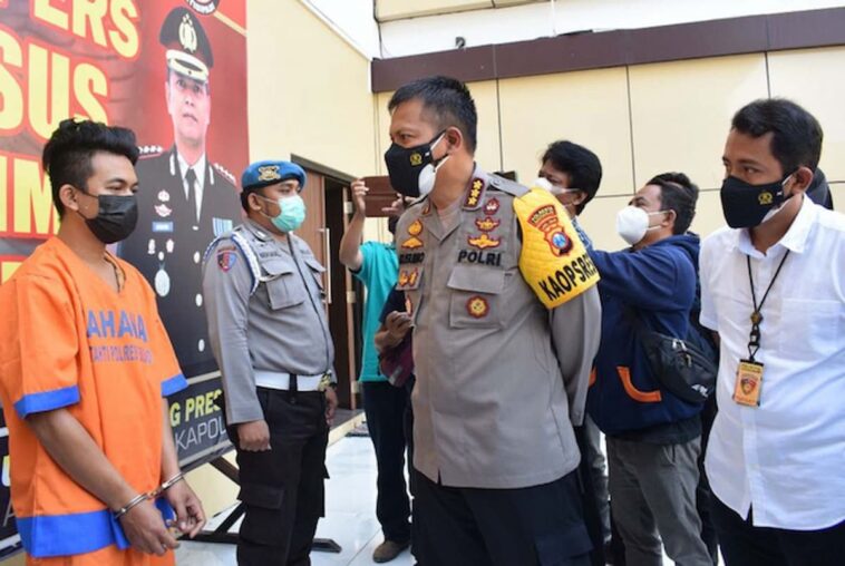 Seorang Ayah Tega Aniaya Anaknya Karena Frustasi Kalah Main Game Online