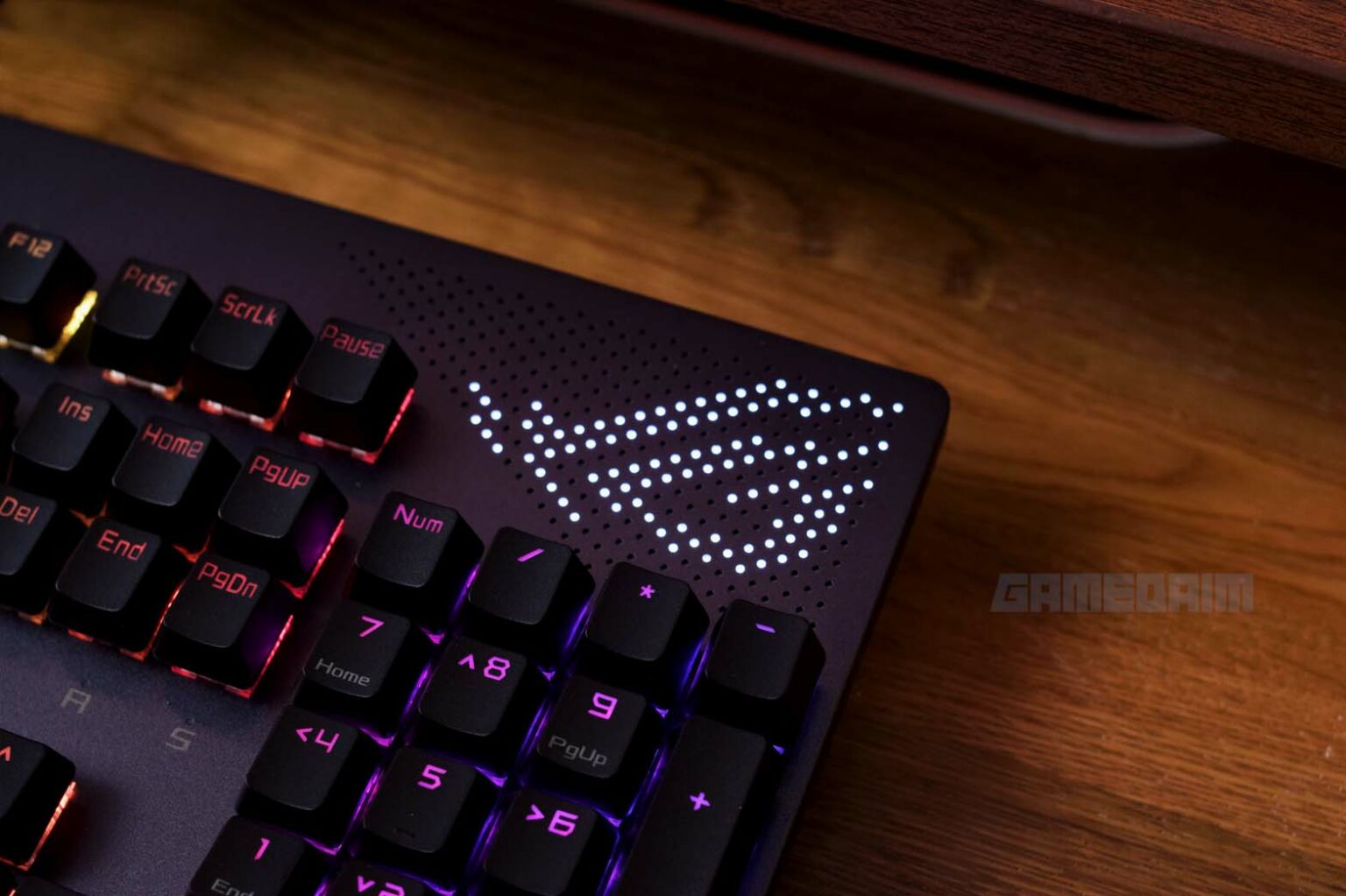 Rog flare ii animate. ASUS ROG Strix Flare II animate. ROG Strix Flare. ROG Flare II. ROG Strix Flare II animate белая.