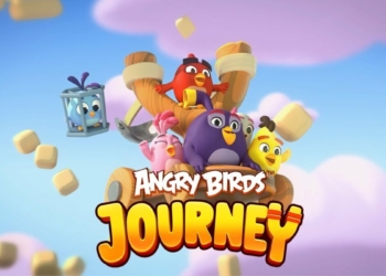 Banyak remaja memainkan angry birds