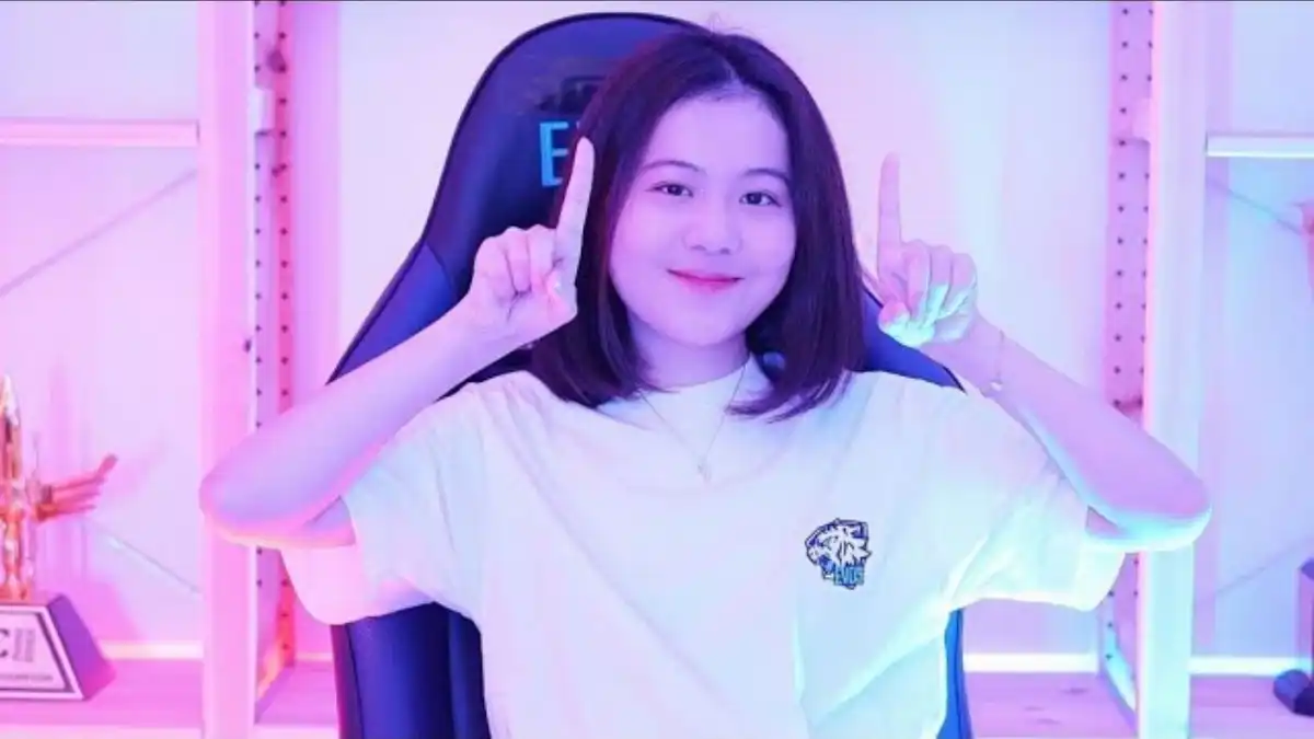 Perankan M-World Wanwan, Funi Justru Dapatkan Body Shaming dari Netizen 1 Funi M-World Wanwan