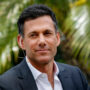 Strauss zelnick tetap menjadi ceo take-two interactive