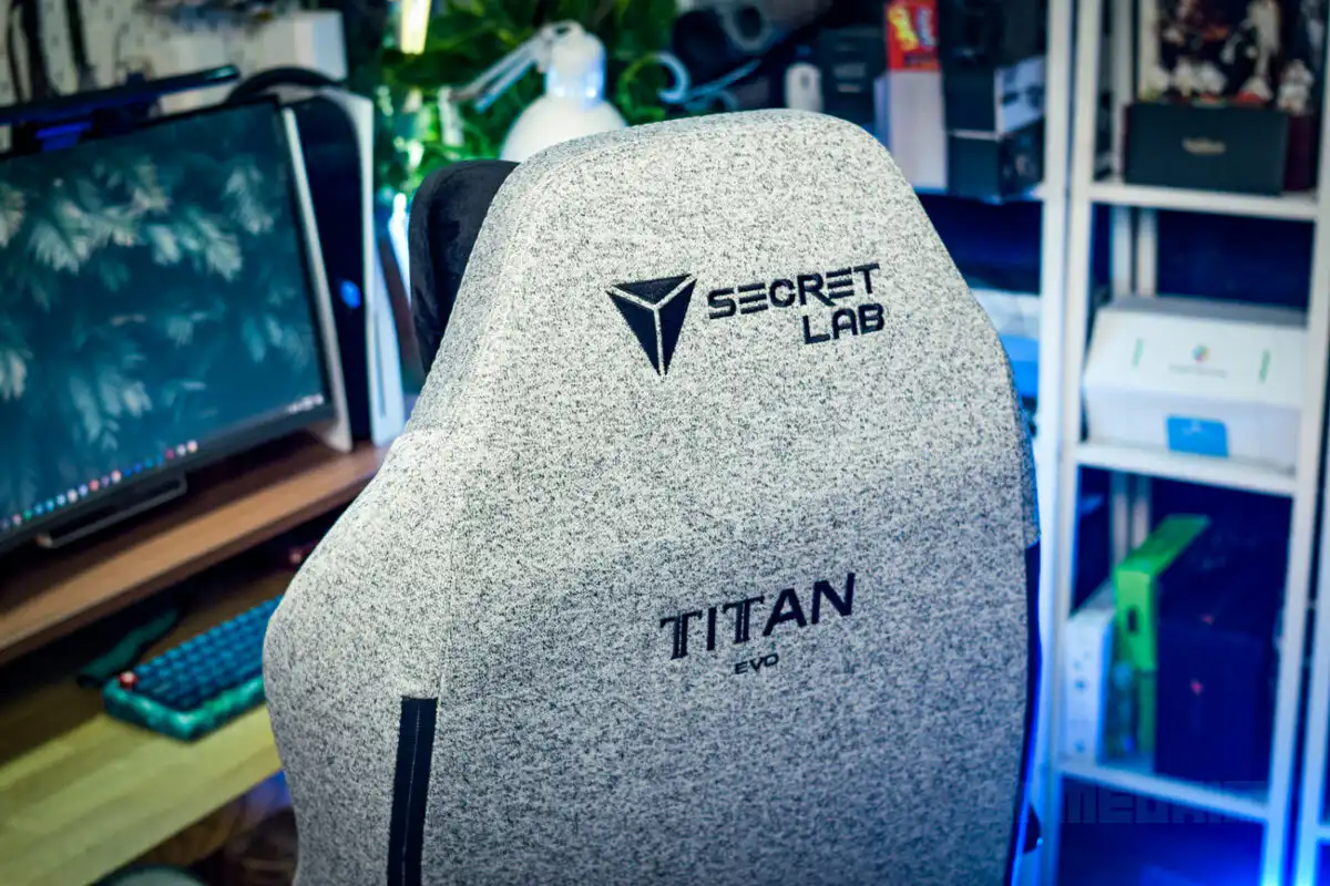 Review Secretlab TITAN Evo 2022 SoftWeave Plus® Cookies & Cream: Permukaan Kasar Berikan Kenyamanan Teranyar 31 Secretlab Titan Evo 2022 Softweave Cookies And Cream Regular Gamedaim Review 19