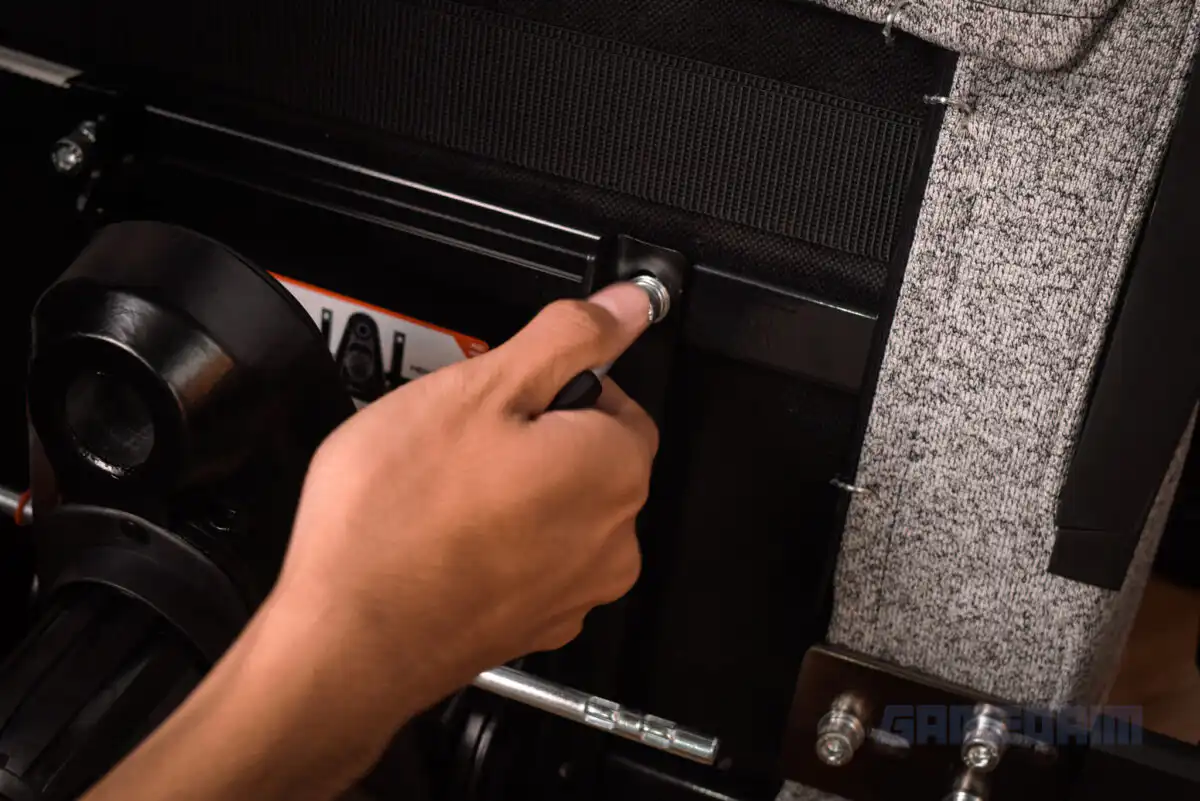 Review Secretlab TITAN Evo 2022 SoftWeave Plus® Cookies & Cream: Permukaan Kasar Berikan Kenyamanan Teranyar 18 Secretlab Titan Evo 2022 Softweave Cookies And Cream Regular Gamedaim Review 42