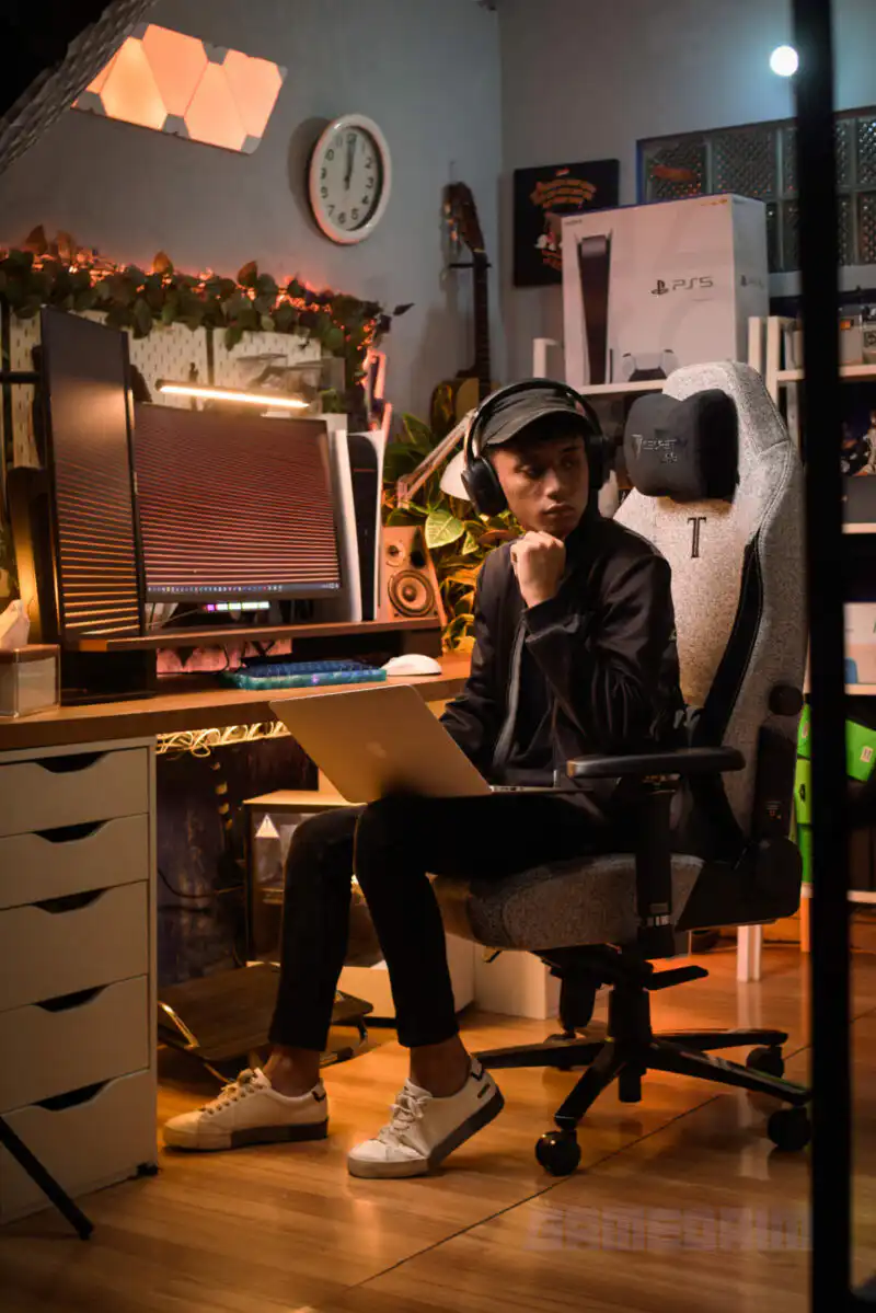Review Secretlab TITAN Evo 2022 SoftWeave Plus® Cookies & Cream: Permukaan Kasar Berikan Kenyamanan Teranyar 25 Secretlab Titan Evo 2022 Softweave Cookies And Cream Regular Gamedaim Review 66 1