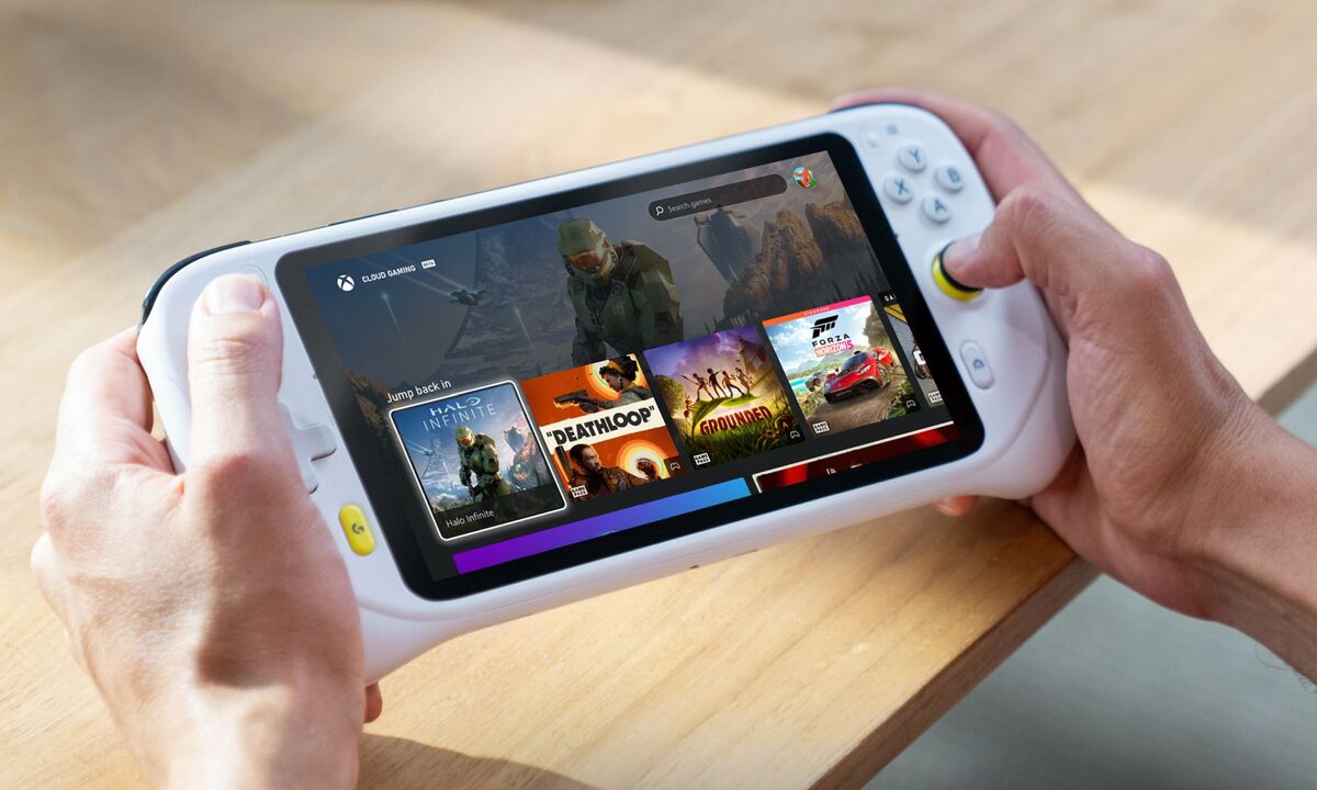 Logitech G CLOUD Gaming Handheld Resmi Diumumkan! | Logitech