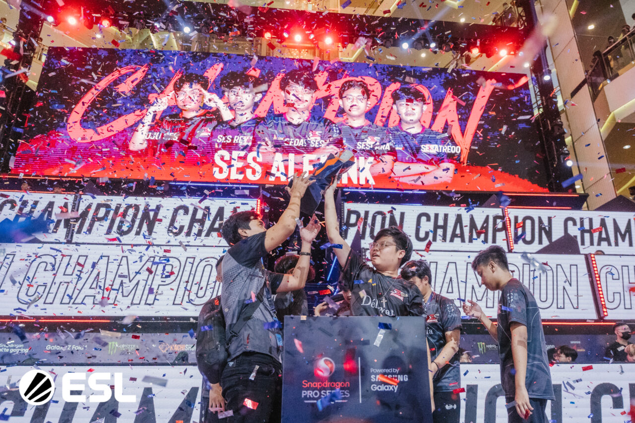 SES Alfaink Keluar Sebagai Juara Snapdragon Pro Series Free Fire Season 2