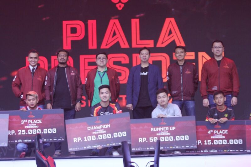 Dafar juara piala presiden esports2020a