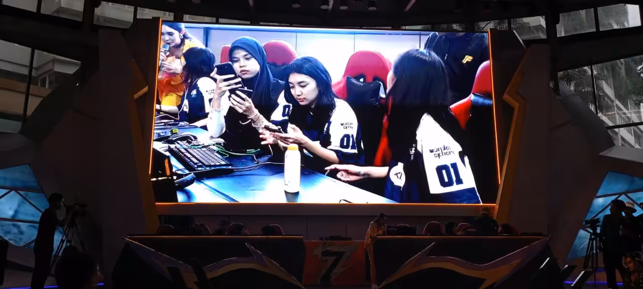 Antiban Ladies Bantai EVOS Icy di Event Ultah Free Free ke-7