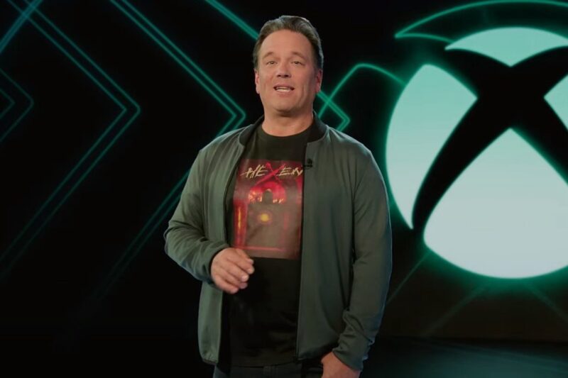 Phil Spencer Akui Lewatkan Eksklusivitas Destiny Dan Guitar Hero