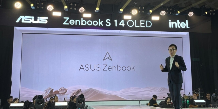 Asus zenbook s 14 oled presentasi