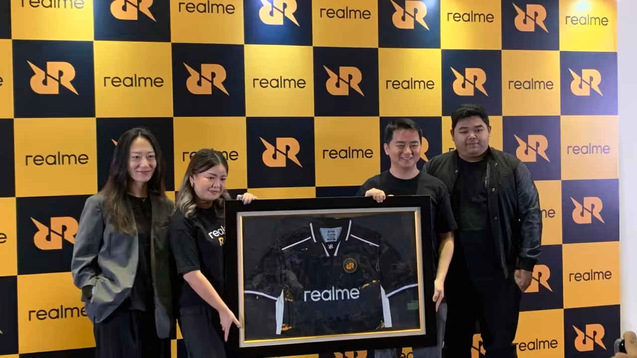 RRQ Berkolaborasi dengan realme Indonesia untuk Dukung Ekosistem Gaming di 2025