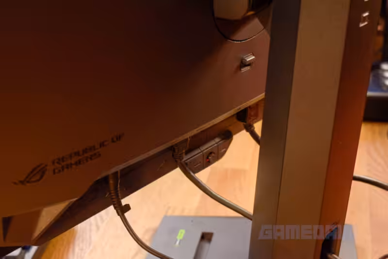 Review Monitor ROG XG27AQDMG: Perpaduan Refresh Rate Tinggi dan Warna Layar yang Fresh 16 Asus Rog Xg27aqdmg Gamedaim Review 07