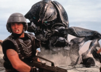 Bocoran sony dan neill blomkamp produksi film starship troopers reboot