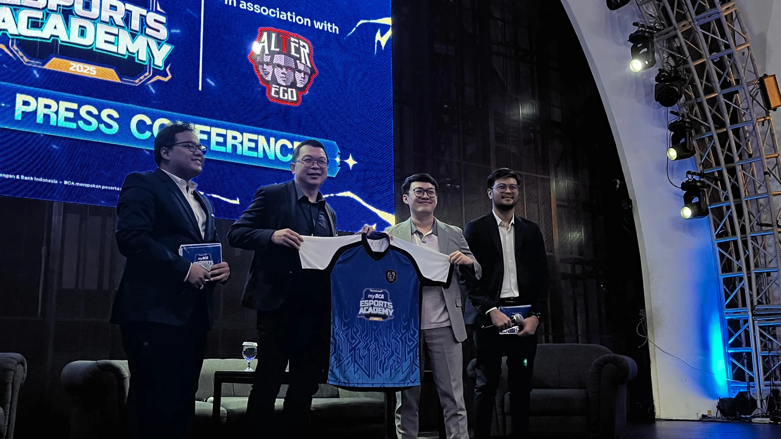 Mybca esports academy press con