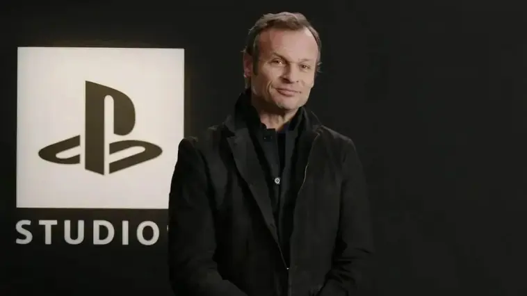 Hermen Hulst Tidak Ingin Playstation Studios Selalu Bermain Aman