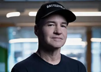 Vince zampella alasan call of duty ada adalah karena ea itu brengsek