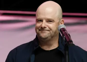 Dan houser mengakui absurd ventures mencoba ai, namun ia masih skeptis mengenai kegunaan praktisnya