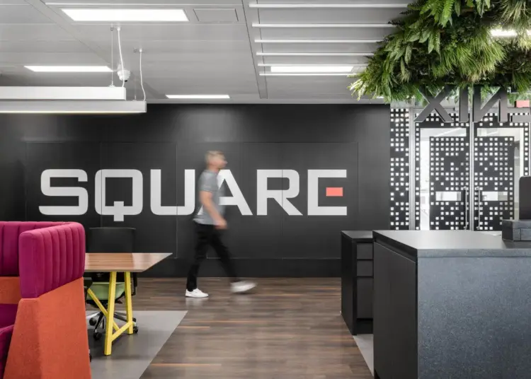 Dev. Final fantasy, square enix phk hampir 140 karyawan 1 Dev. Final fantasy, square enix phk hampir 140 karyawan