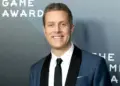 Geoff keighley: banyak game yang terjual habis di the game awards 14 Geoff keighley banyak game yang terjual habis di the game awards