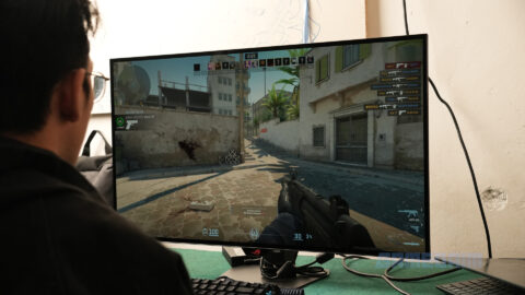 Review ASUS ROG Strix OLED XG32UCWG: Monitor Ciamik dan Satu Kelemahan Unik
